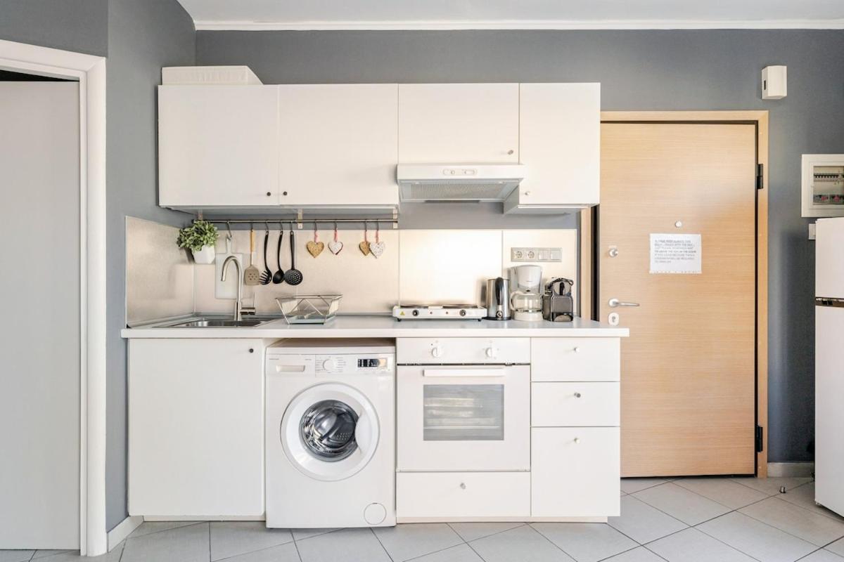 Lovely Apt W/Heated Jacuzzi &Full Acropolis View Афины Экстерьер фото